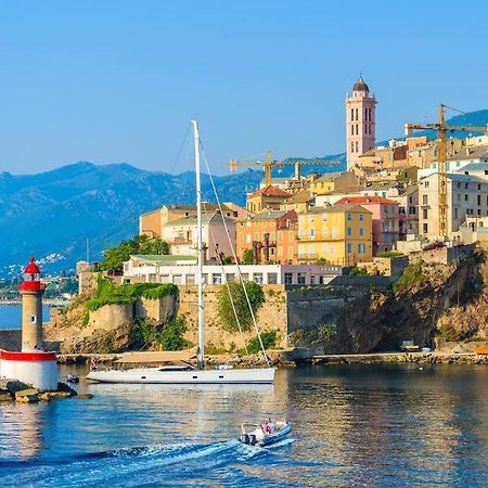 Appartement Vue Mer Avec Parking Gratuit Sur Place Bastia  Luaran gambar
